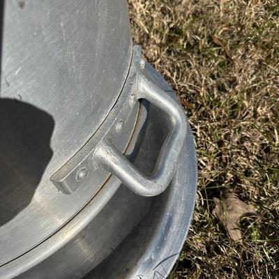 Large Aluminum Seafood Boil Pot w/ Strainer Basket & Lid