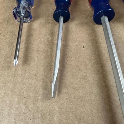Craftsman Screwdriver Lot – Mixed Phillips & Flathead, Full-Size & Stubby