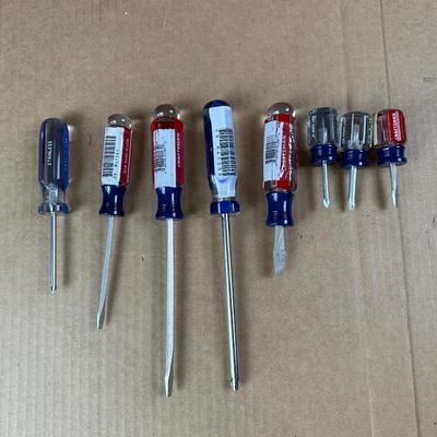 Craftsman Screwdriver Lot – Mixed Phillips & Flathead, Full-Size & Stubby