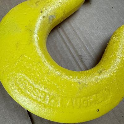 Heavy-Duty Rigging Hardware Lot – Shackles, Hook & Lifting Hardware (Industrial)