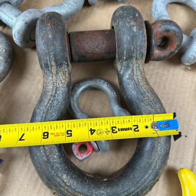 Heavy-Duty Rigging Hardware Lot – Shackles, Hook & Lifting Hardware (Industrial)