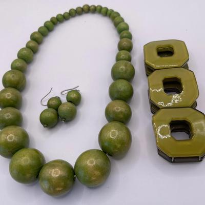 Avocado green wood necklace and earrings with stretch bracelet
