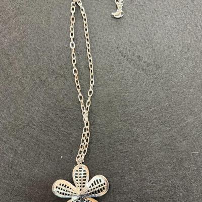 Sale Photo Thumbnail #318: Collection of Costume Jewelry Necklaces Set of 4