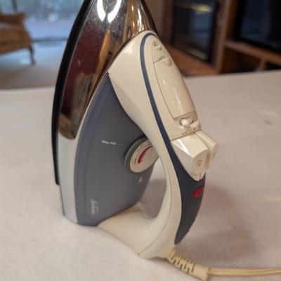 Sale Photo Thumbnail #116: Sunbeam Iron w/ filler 
extra long 12' cord