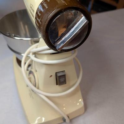 Sale Photo Thumbnail #133: Vintage 1970s Sunbeam Stand Mixer 
15" x 8" x 13"