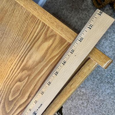 Lot 162 Oak 2 drawer file cabinet