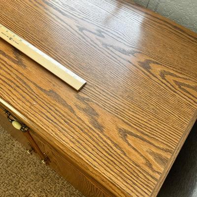 Lot 163 Microwave stand