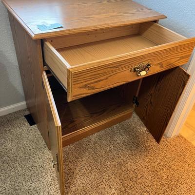 Lot 163 Microwave stand