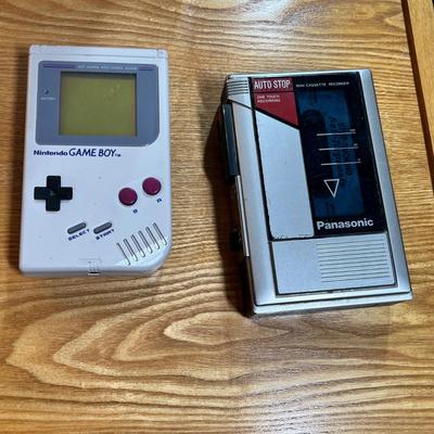 Lot 170 Vintage Nintendo Game Boy