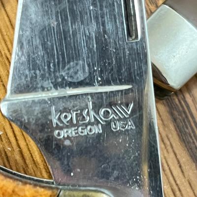 Lot 179 Old Timer & other vintage pocket knives