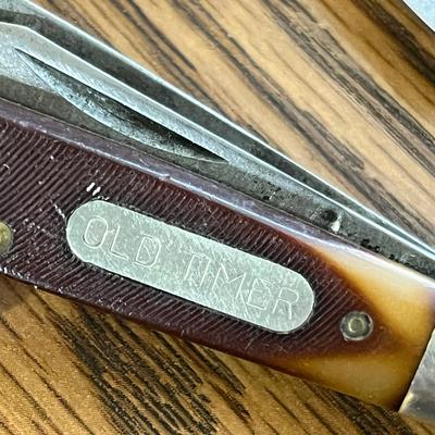 Lot 179 Old Timer & other vintage pocket knives