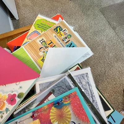 Lot 197 Greeting cards