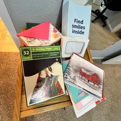 Lot 197 Greeting cards