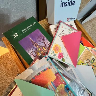 Lot 197 Greeting cards