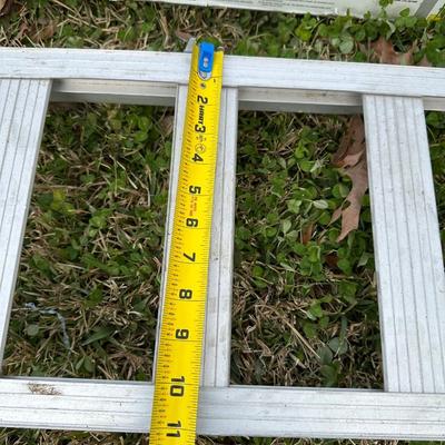 Werner Aluminum Arched Loading Ramps – Pair, 7.5 ft (90”) – 700 lb Capacity Each