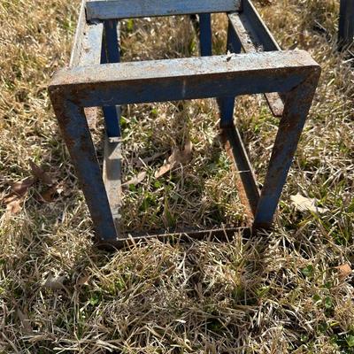 Heavy-Duty Steel Car Service Ramps – Pair – 2,000 lb Capacity – Oil Change / Maintenance