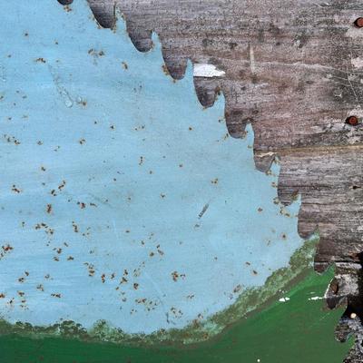 Large Folk Art Painted Circular Saw Blade – Southern Farm Scene – Signed & Dated 1987