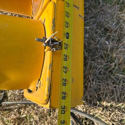 Vintage 3-Light Traffic Signal – Yellow Housing – Eagle Signal – Wired w/ Control Box