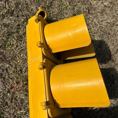 Vintage 3-Light Traffic Signal – Yellow Housing – Eagle Signal – Wired w/ Control Box