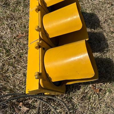 Vintage 3-Light Traffic Signal – Yellow Housing – Eagle Signal – Wired w/ Control Box