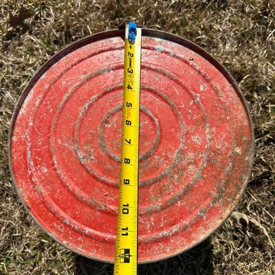 Vintage Eagle Manufacturing Company Metal Safety Gas Cans – 5 Gallon – Pair