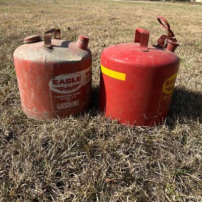 Vintage Eagle Manufacturing Company Metal Safety Gas Cans – 5 Gallon – Pair
