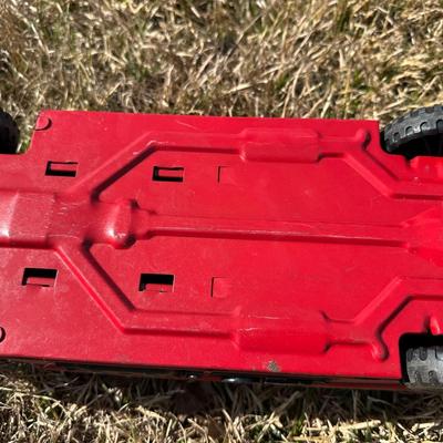 Vintage Texaco Pressed Steel Toy Tanker Trucks (2) – Oil / Fuel Truck Lot – Original Paint