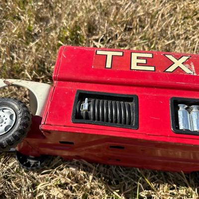 Vintage Texaco Pressed Steel Toy Tanker Trucks (2) – Oil / Fuel Truck Lot – Original Paint