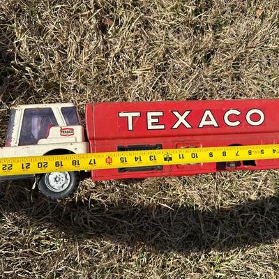Vintage Texaco Pressed Steel Toy Tanker Trucks (2) – Oil / Fuel Truck Lot – Original Paint