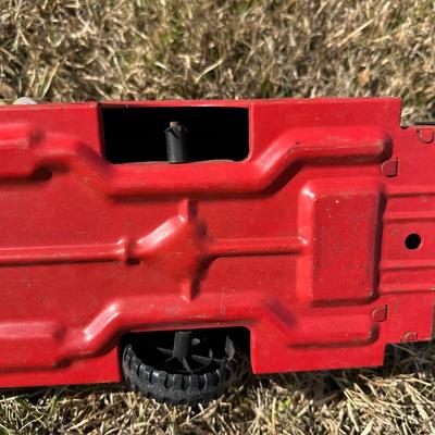 Vintage Texaco Pressed Steel Toy Tanker Trucks (2) – Oil / Fuel Truck Lot – Original Paint