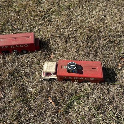 Vintage Texaco Pressed Steel Toy Tanker Trucks (2) – Oil / Fuel Truck Lot – Original Paint