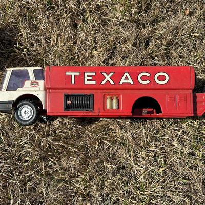 Vintage Texaco Pressed Steel Toy Tanker Trucks (2) – Oil / Fuel Truck Lot – Original Paint