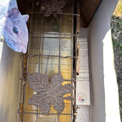 Perky-Pet Squirrel-Be-Gone Wild Bird Feeder – Metal Cage, Adjustable, 3.4 lb Capacity