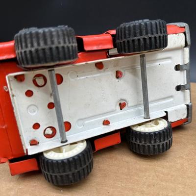 Vintage Buddy L Tow Truck & Pressed-Steel Dump Truck – 2 Toy Truck Lot (1960s–1970s)