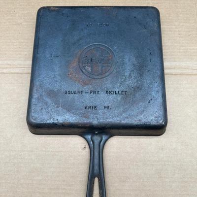Griswold No. 2108 Square Fry Skillet #8 – Cast Iron – Erie, PA