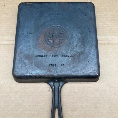 Griswold No. 2108 Square Fry Skillet #8 – Cast Iron – Erie, PA