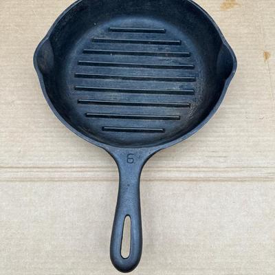 Vintage Wagner Ware No. 6 Cast Iron Grill Skillet