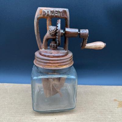 Antique Dazey Glass Butter Churn No. 10 – Hand Crank, St. Louis, USA