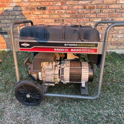 Briggs & Stratton Storm Responder 5500W / 8250W Portable Generator
