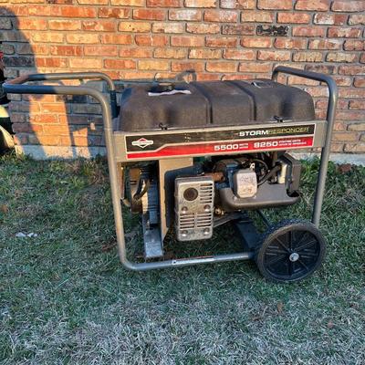 Briggs & Stratton Storm Responder 5500W / 8250W Portable Generator