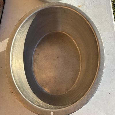 3) Large Galvanized / Aluminum Utility Wash Tubs – Vintage Farm / Cooking Use