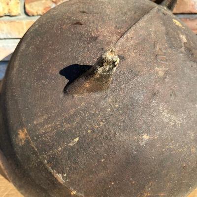 Large Antique Cast Iron Cauldron Pot with Three Legs & Bail Handles