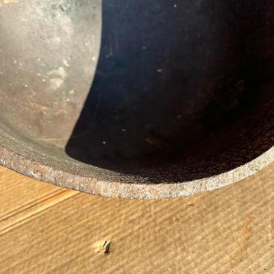 Large Antique Cast Iron Cauldron Pot with Three Legs & Bail Handles