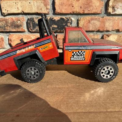 Vintage Tonka Pressed Steel Truck Lot – Dump Truck & Chevrolet Road Runner Pickup