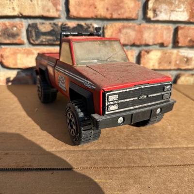 Vintage Tonka Pressed Steel Truck Lot – Dump Truck & Chevrolet Road Runner Pickup