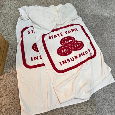 Lot 208 State Farm beach towels