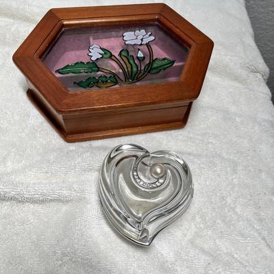 Lot 219 Jewelry boxes