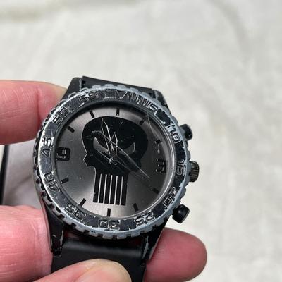 Lot 231 Marvel Watch