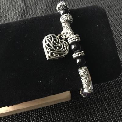 Silver heart charm stretchy bracelet 7 charka beaded