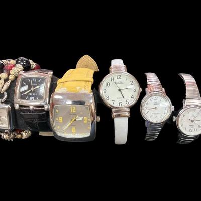 Sale Photo Thumbnail #447: Assorted Watches UNTESTED